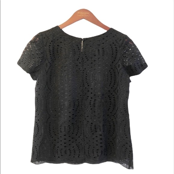 J. CREW Factory NWT Eyelet Lace Keyhole Back Top in Black Size 2 - Picture 8 of 11